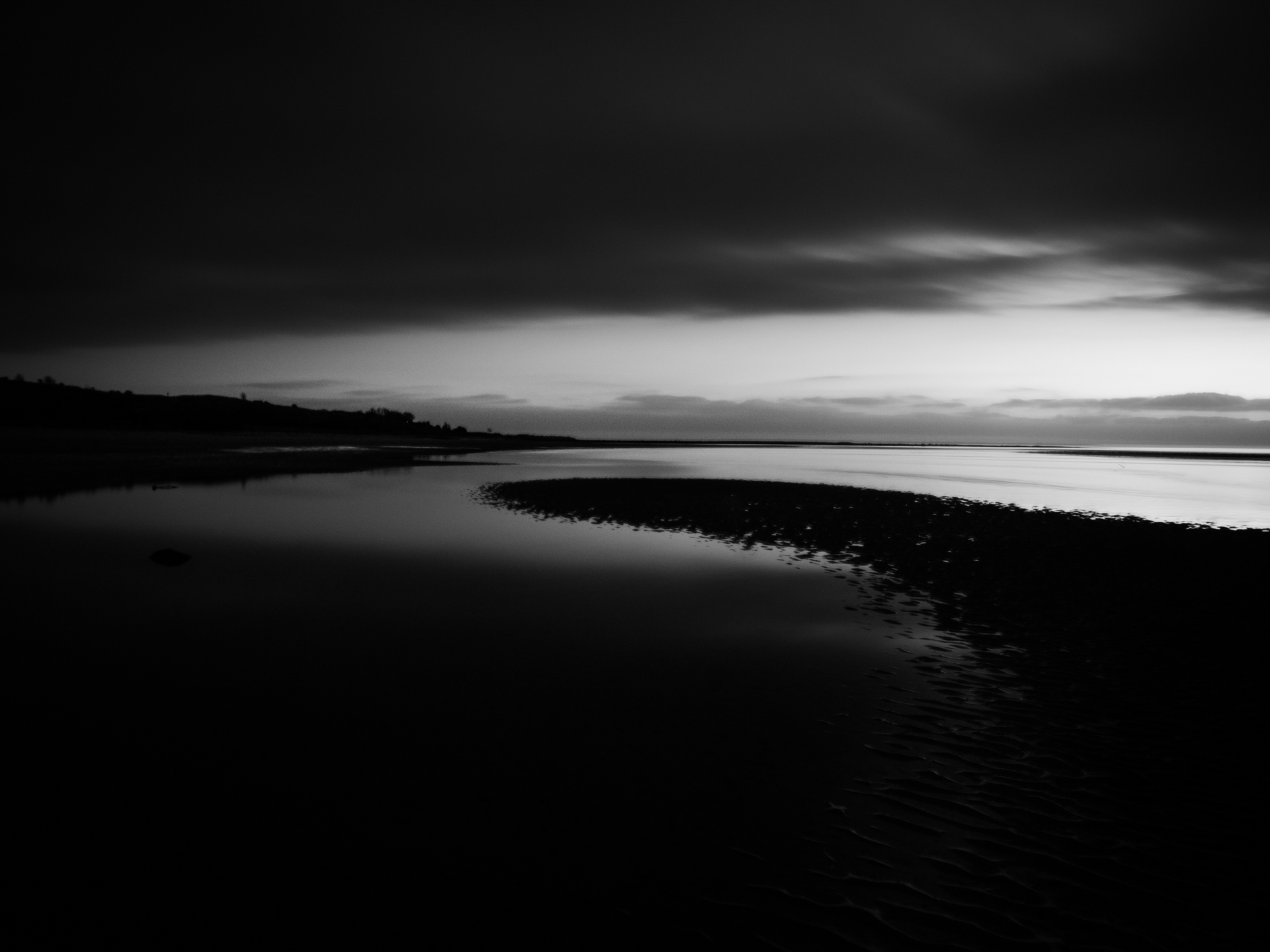 Dawn image of the beach in monochrome