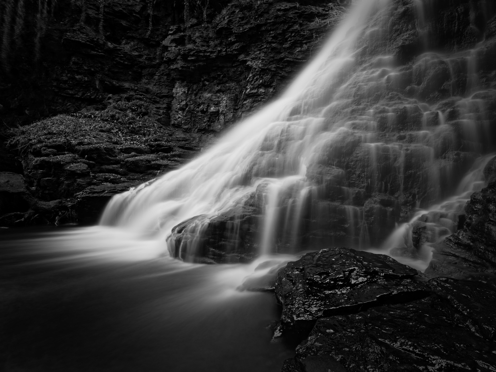 1-to-1 Bespoke Photography Workshops could train you to take photos like this black and white long-exposure image of a waterfall
